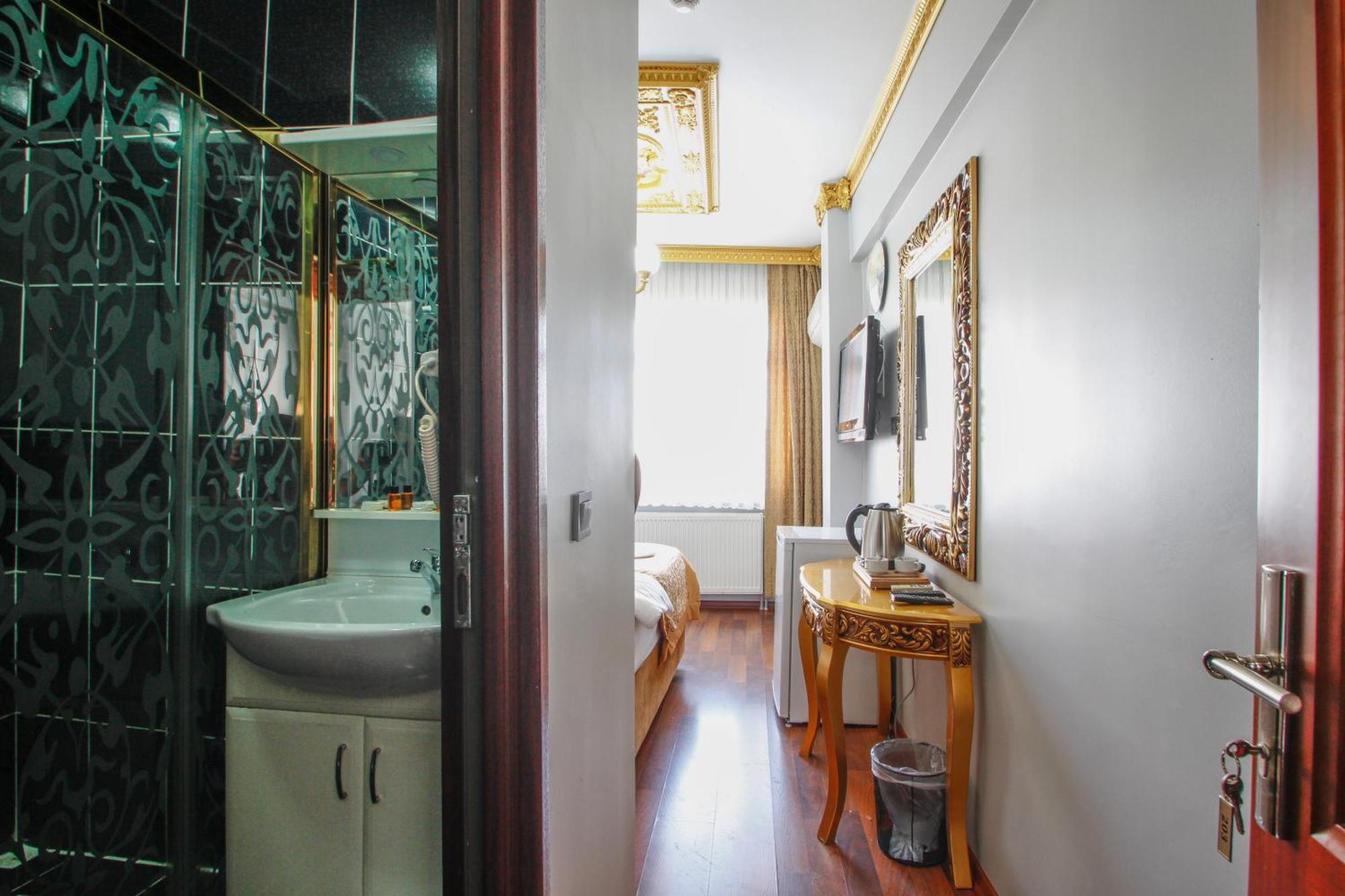 Californiacityhotel Istanbul Ngoại thất bức ảnh