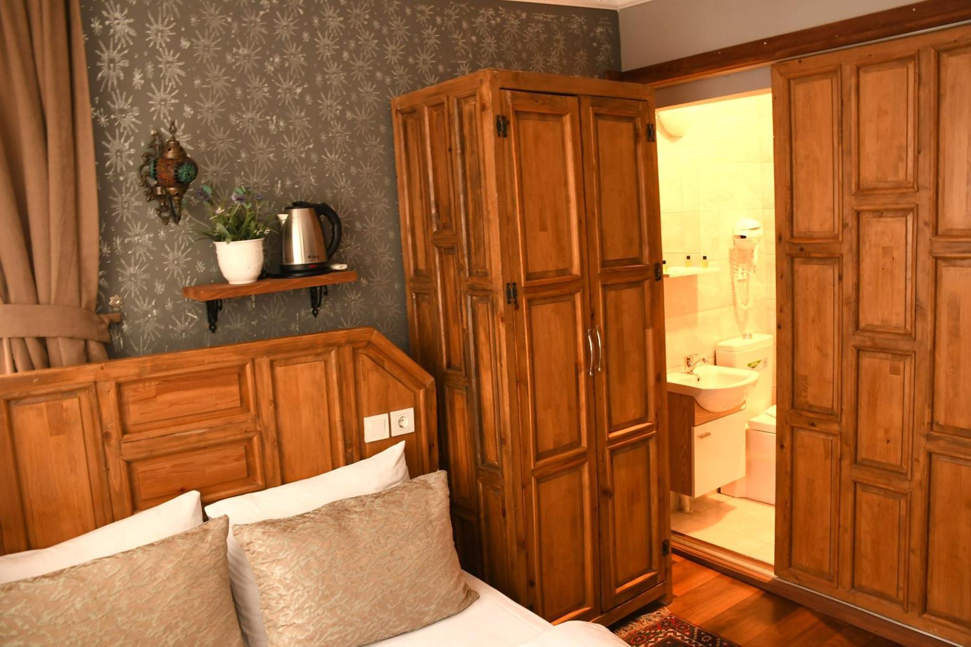 Californiacityhotel Istanbul Ngoại thất bức ảnh